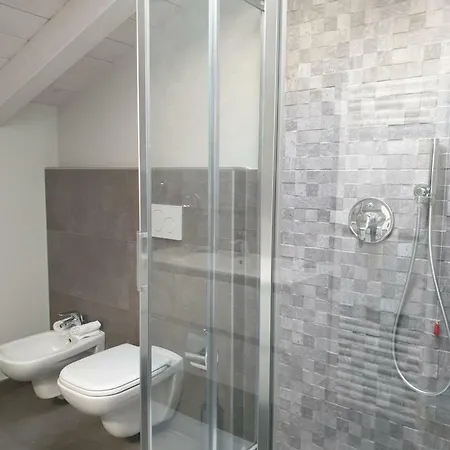 Lake Como Apartments Prázdninový dům