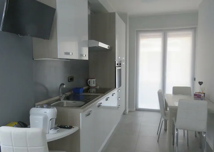 بيت للعطل Lake Como Apartments *